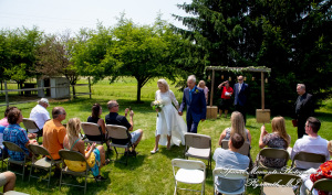 Home wedding Romulus MI photograph