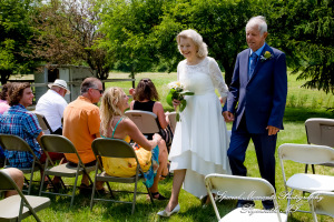 Home wedding Romulus MI photograph