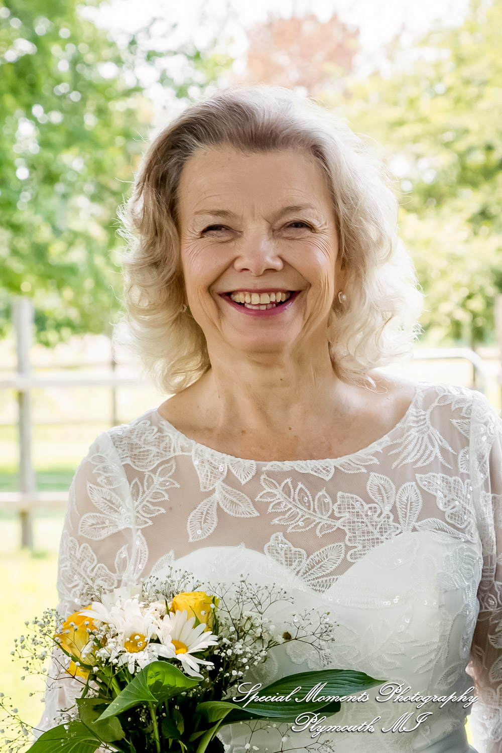 Home wedding Romulus MI photograph