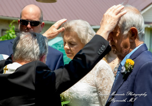 Home wedding Romulus MI photograph