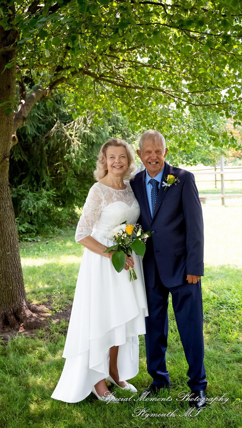 Home wedding Romulus MI photograph