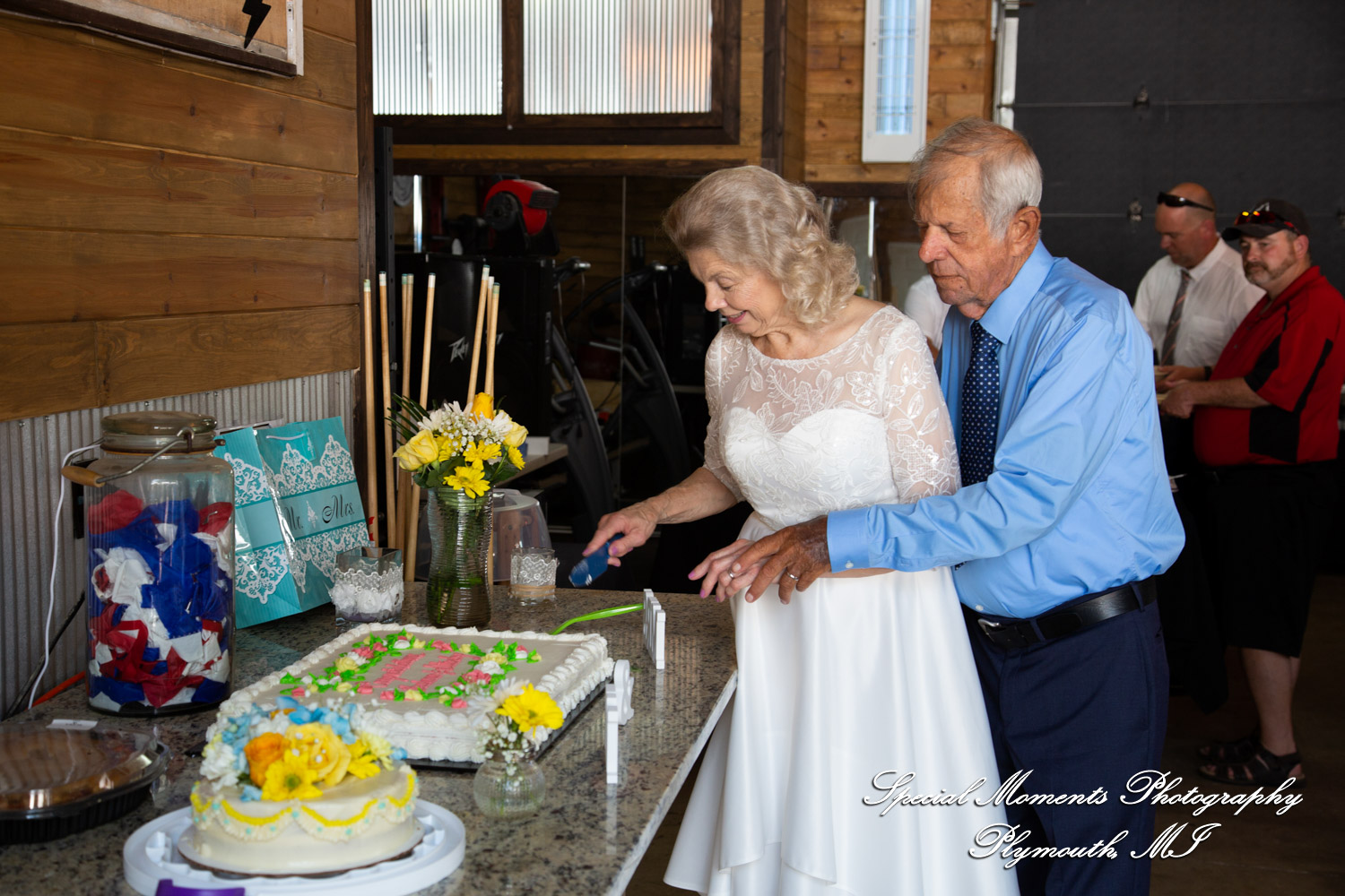 Home wedding Romulus MI photograph