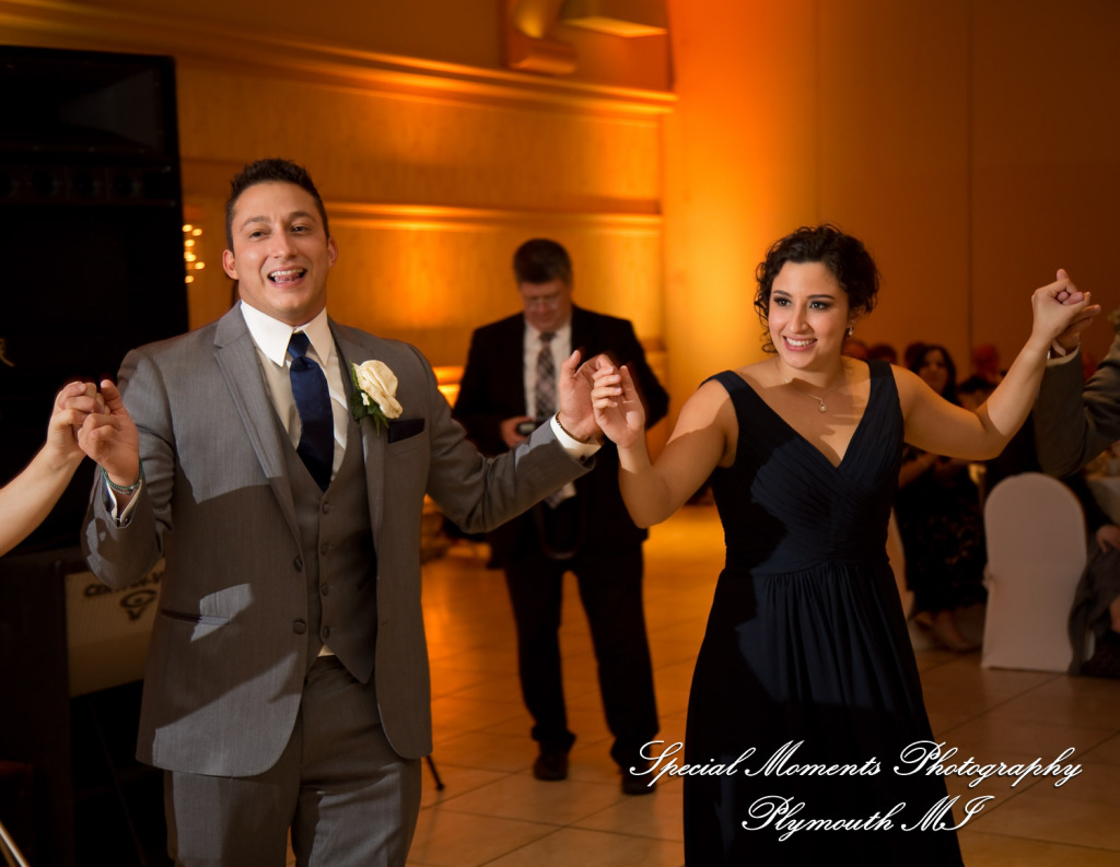 David & Steph at Larsa Palace Banquet Facility Warren MI wedding photograph