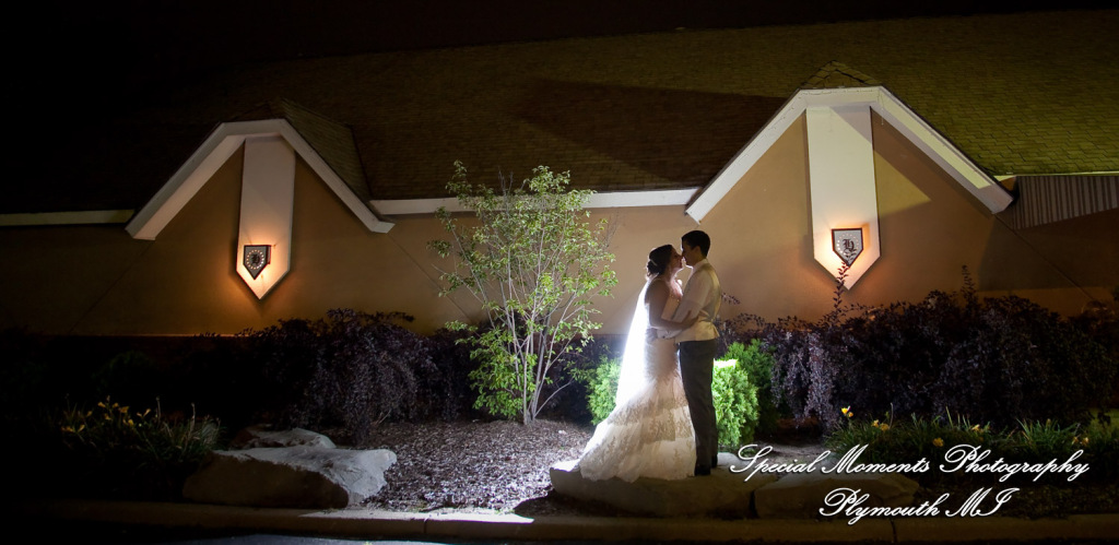 David & Steph at Larsa Palace Banquet Facility Warren MI wedding photograph