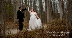 Sarah & Chad at Bloomfield Nature Preserve MI wedding photograph