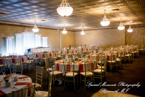 Sarah & Chad at Tina's Country House Macomb Township MI wedding photograph