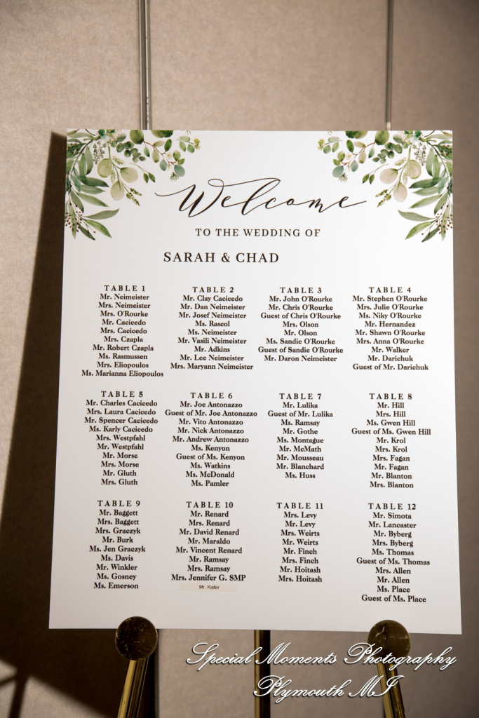 Sarah & Chad at Tina's Country House Macomb Township MI wedding photograph