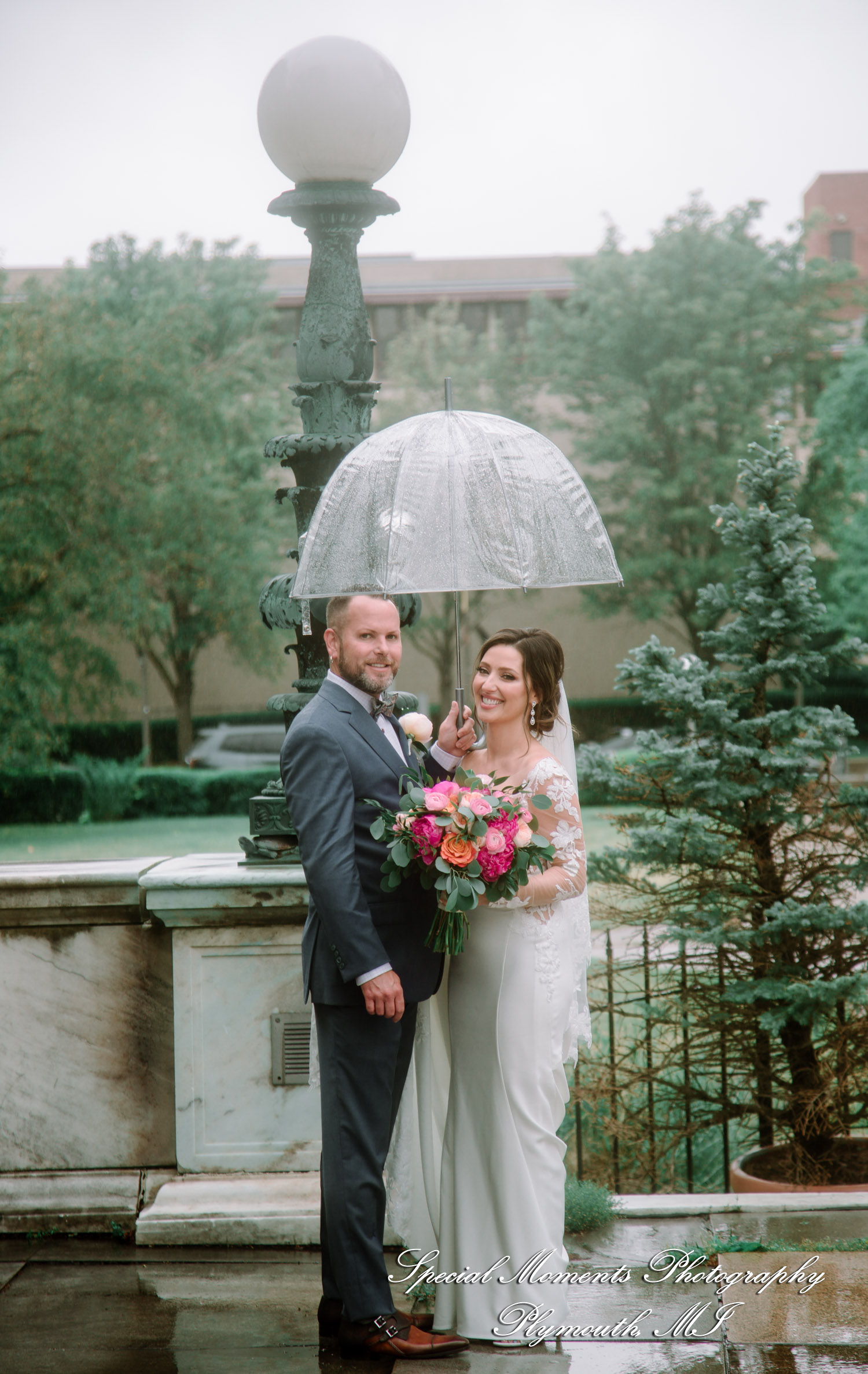 Reanna & Terrance at Elevate at One Campus Martius Detroit MI wedding photograph