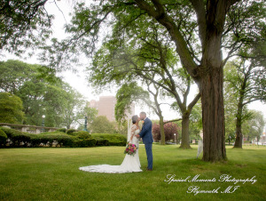 Reanna & Terrance at Elevate at One Campus Martius Detroit MI wedding photograph