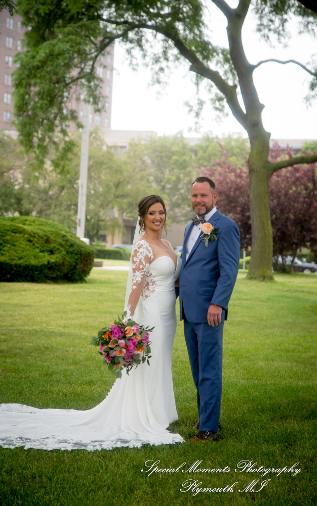 Reanna & Terrance at Elevate at One Campus Martius Detroit MI wedding photograph