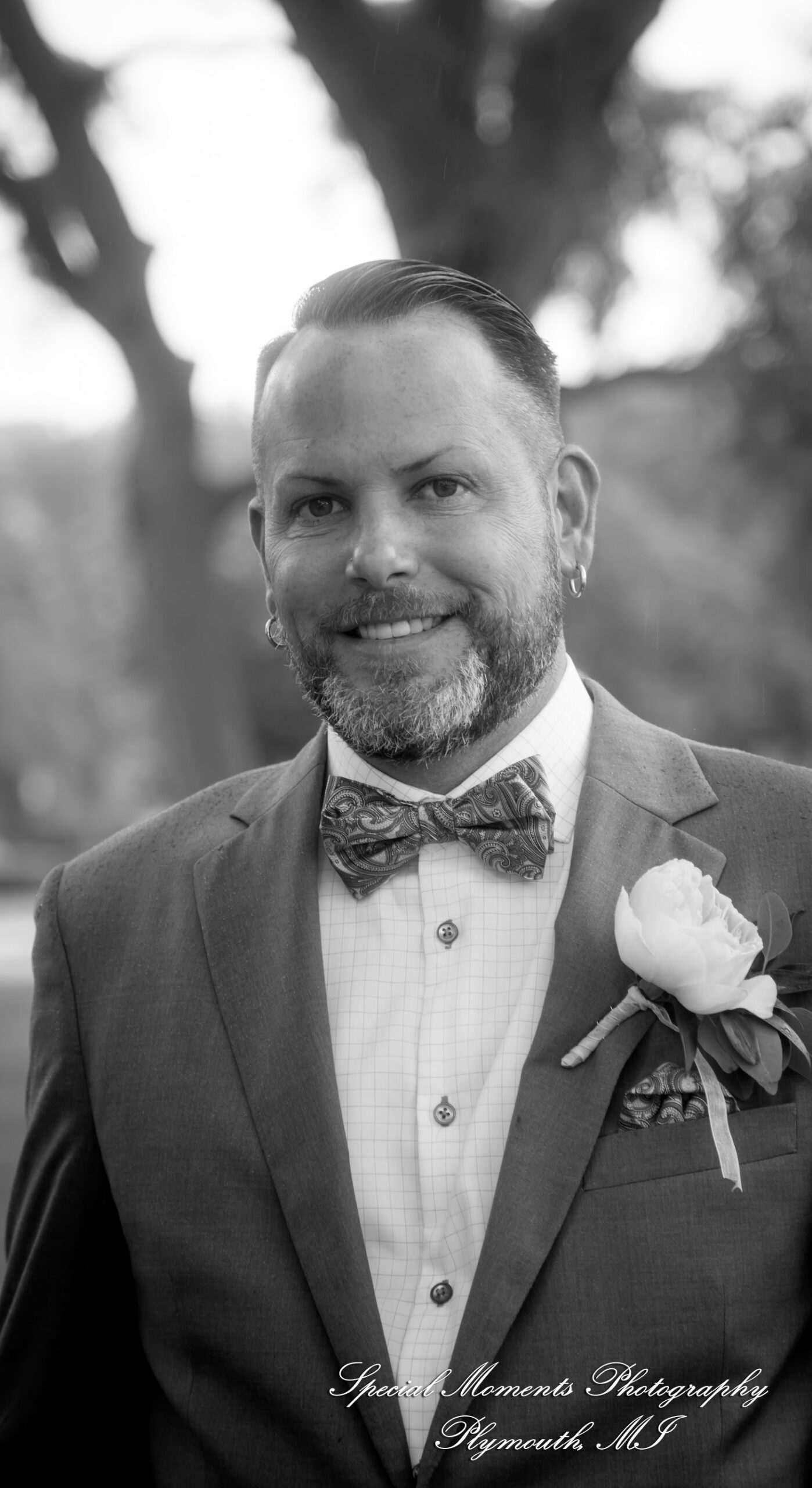 Reanna & Terrance at Elevate at One Campus Martius Detroit MI wedding photograph