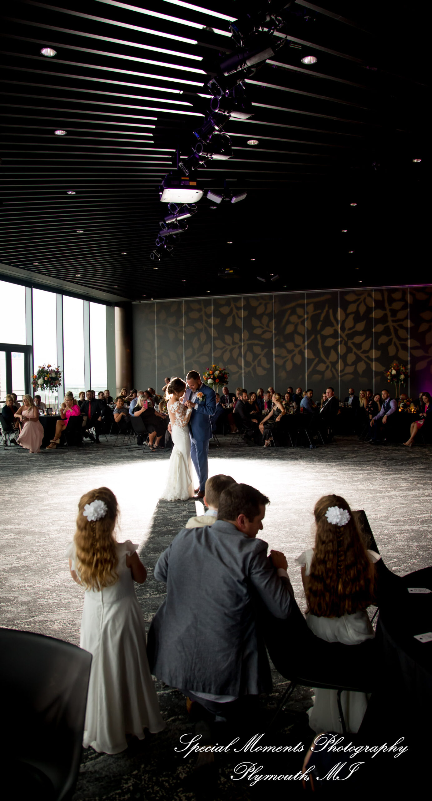Reanna & Terrance at Elevate at One Campus Martius Detroit MI wedding photograph