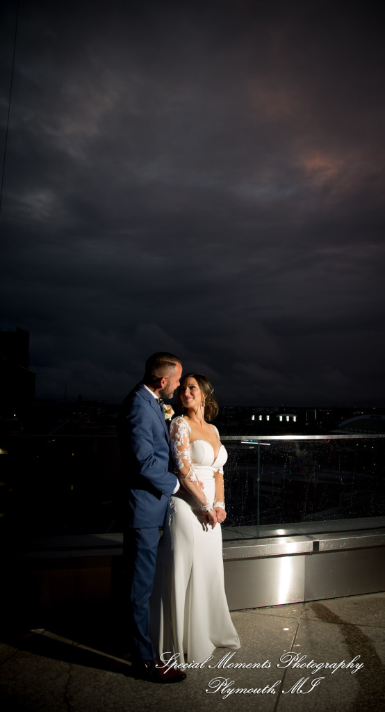 Reanna & Terrance at Elevate at One Campus Martius Detroit MI wedding photograph