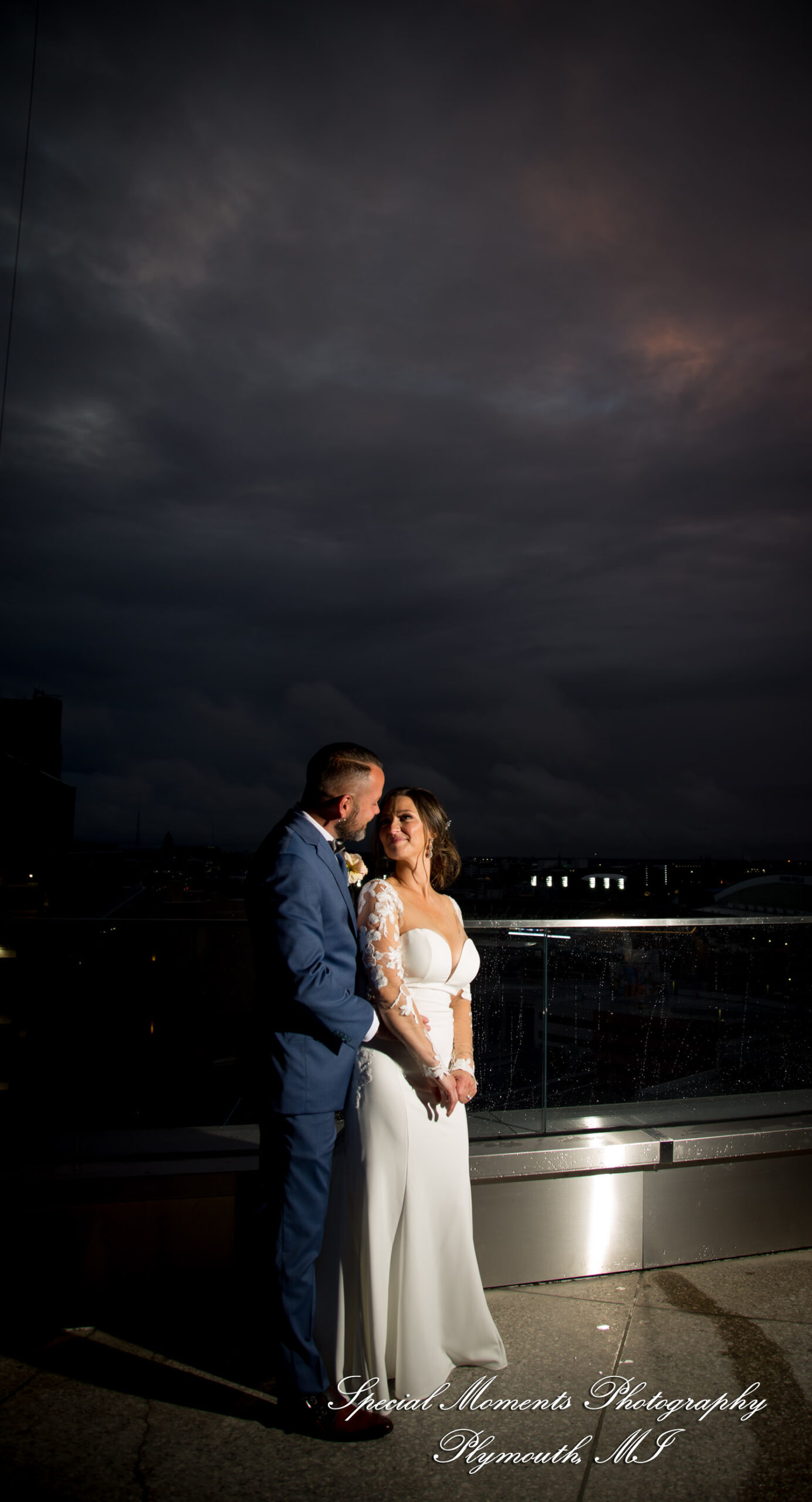 Reanna & Terrance at Elevate at One Campus Martius Detroit MI wedding photograph