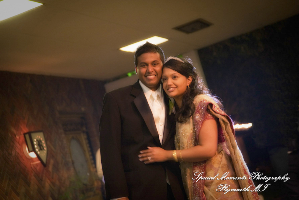 Sean & Bin at Larsa Palace Banquet Facility Warren MI wedding photograph
