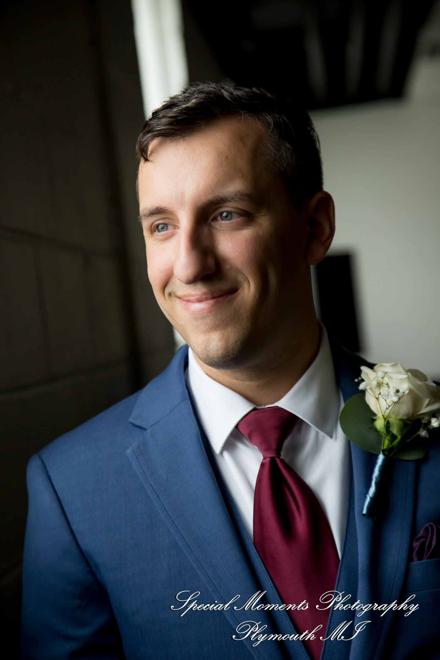 Natasha & Daniel at Orchard Lake Community Church West Bloomfield MI wedding photograph