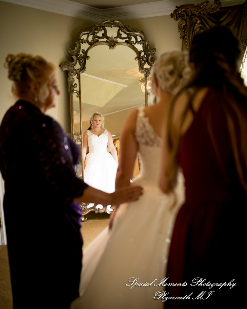 Heather & Cody at White House Wedding Chapel Warren MI wedding photograph