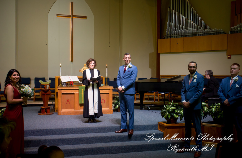 Natasha & Daniel at Orchard Lake Community Church West Bloomfield MI wedding photograph