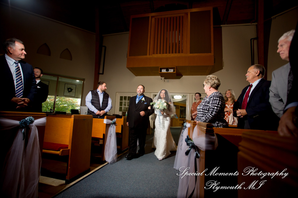 Natasha & Daniel at Orchard Lake Community Church West Bloomfield MI wedding photograph