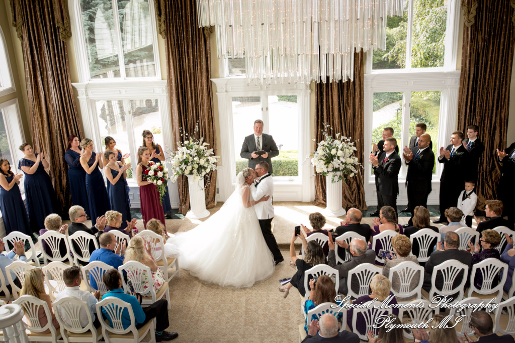 Heather & Cody at White House Wedding Chapel Warren MI wedding photograph