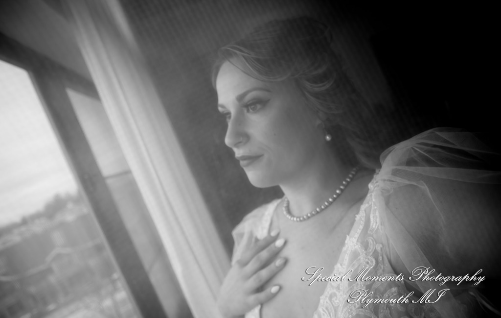 Ashley & Charles at Castle Farms Charlevoix MI wedding photograph