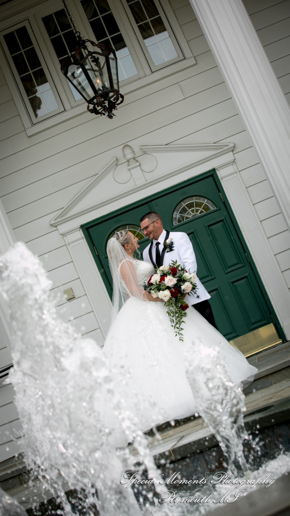 Heather & Cody at White House Wedding Chapel Warren MI wedding photograph