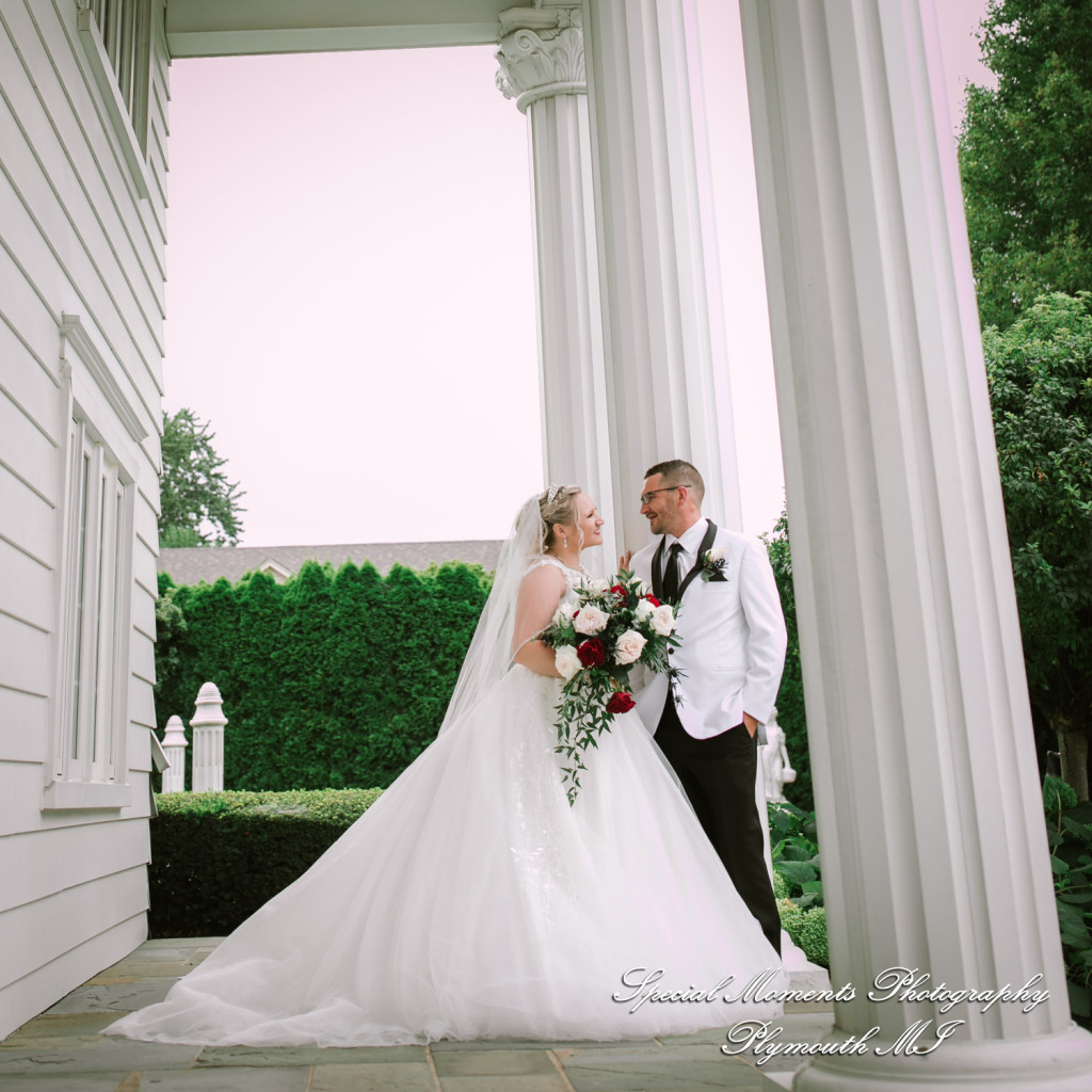 Heather & Cody at White House Wedding Chapel Warren MI wedding photograph