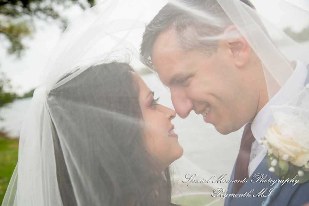 Natasha & Daniel at Sylvan Lake Community Center Sylvan Lake MI wedding photograph