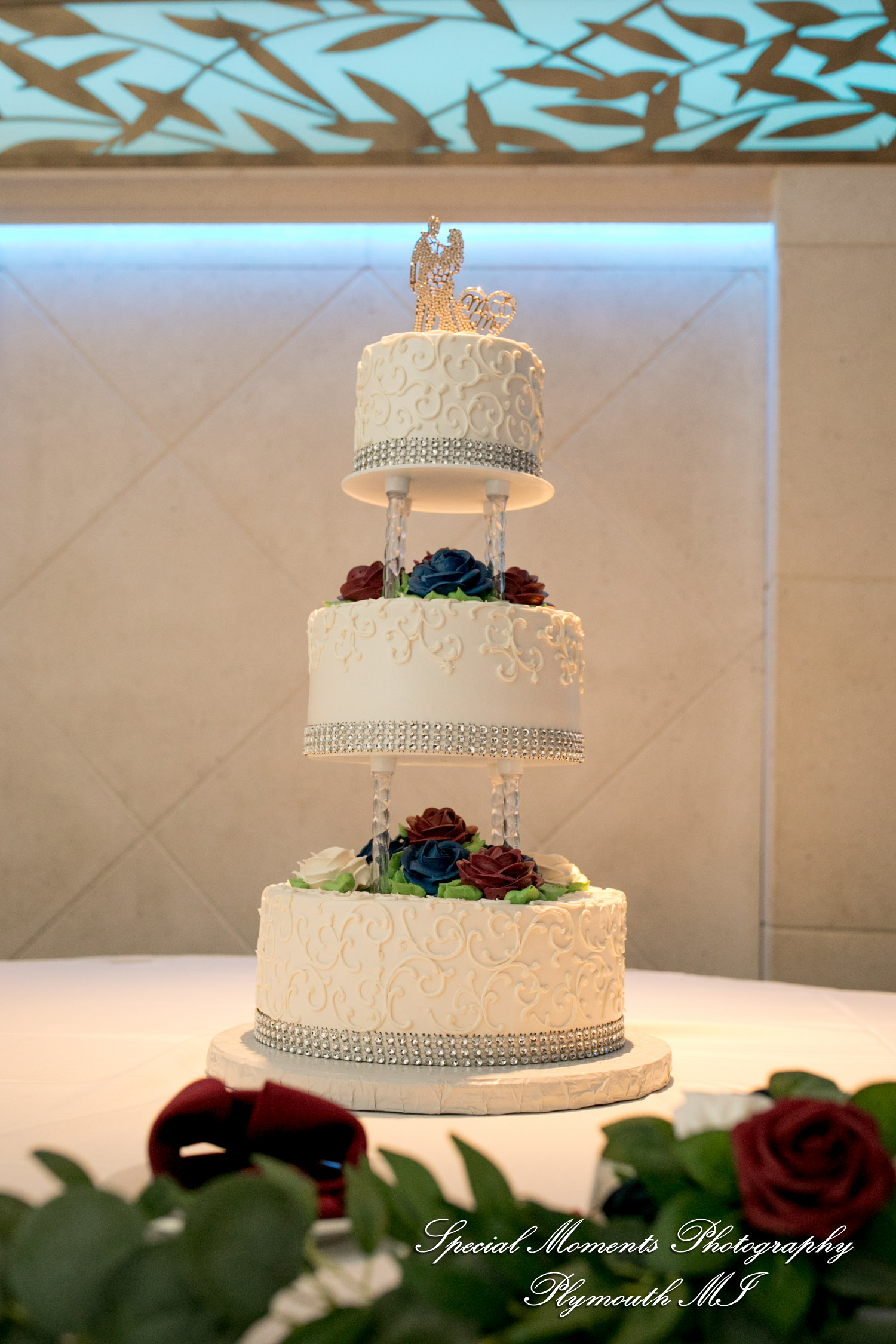 Heather & Cody at Arnaldo's Banquet Center Riverview MI wedding photograph