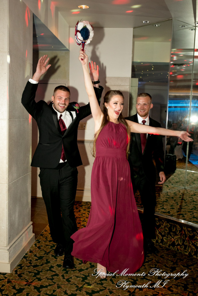 Heather & Cody at Arnaldo's Banquet Center Riverview MI wedding photograph