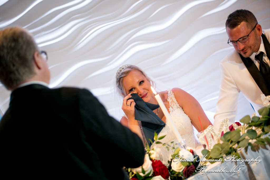 Heather & Cody at Arnaldo's Banquet Center Riverview MI wedding photograph