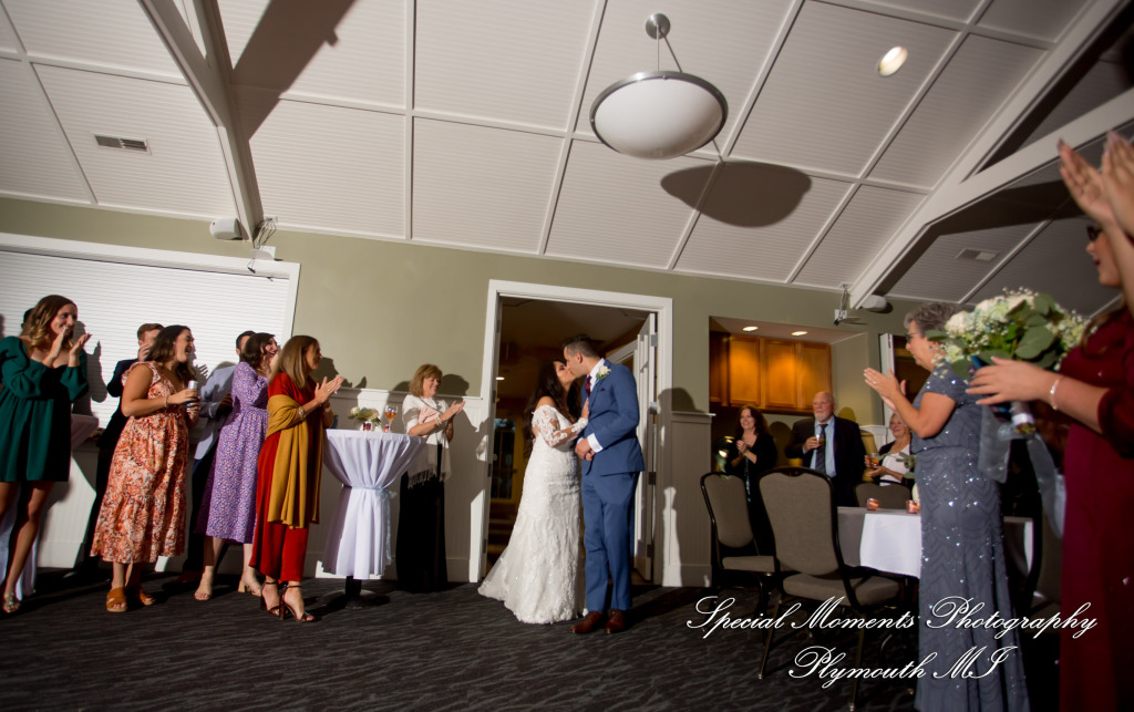 Natasha & Daniel at Sylvan Lake Community Center Sylvan Lake MI wedding photograph