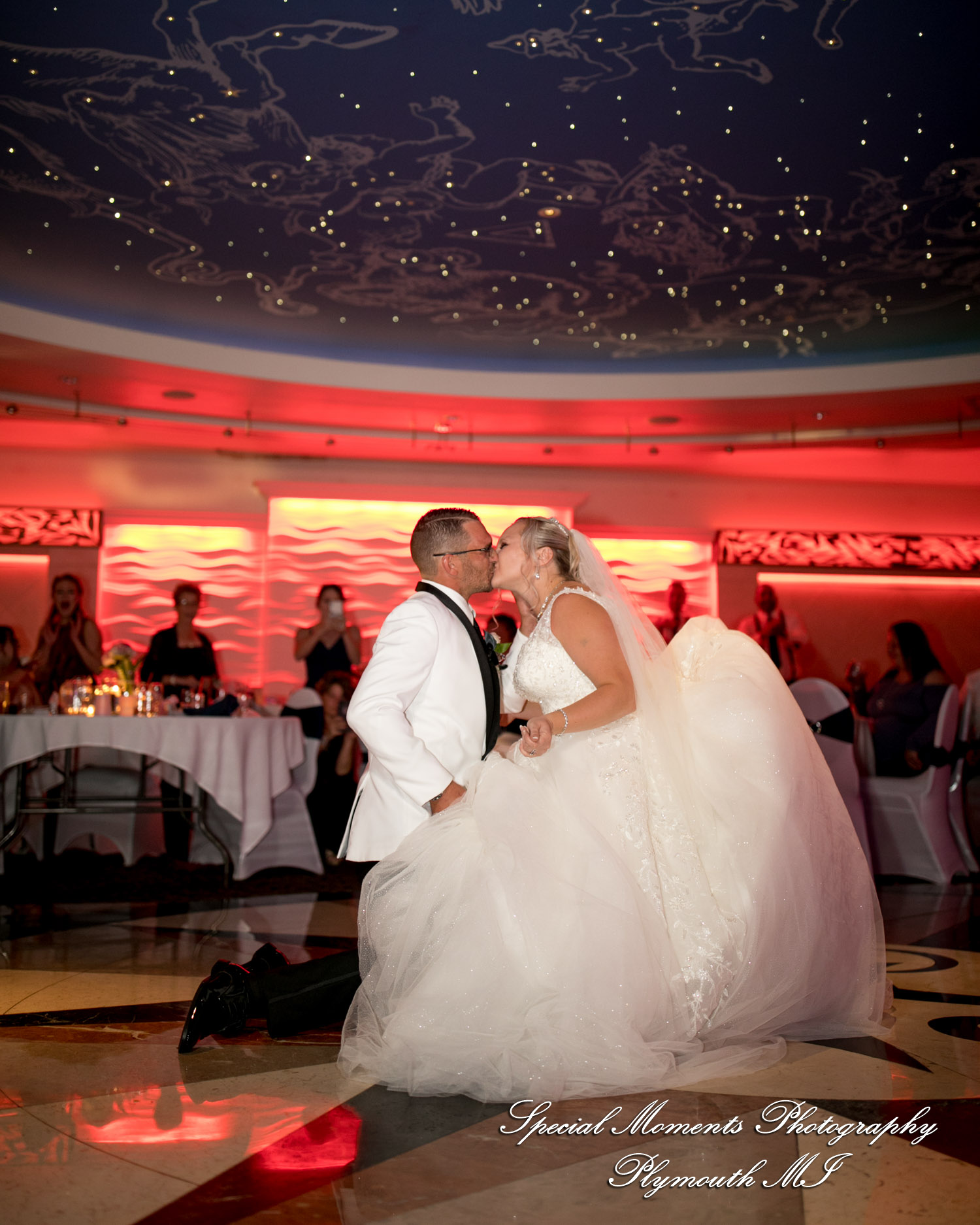 Heather & Cody at Arnaldo's Banquet Center Riverview MI wedding photograph