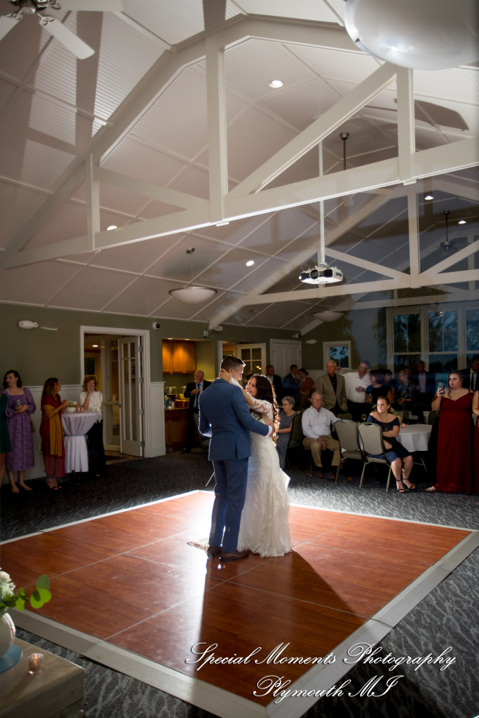 Natasha & Daniel at Sylvan Lake Community Center Sylvan Lake MI wedding photograph