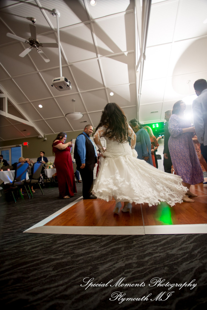 Natasha & Daniel at Sylvan Lake Community Center Sylvan Lake MI wedding photograph
