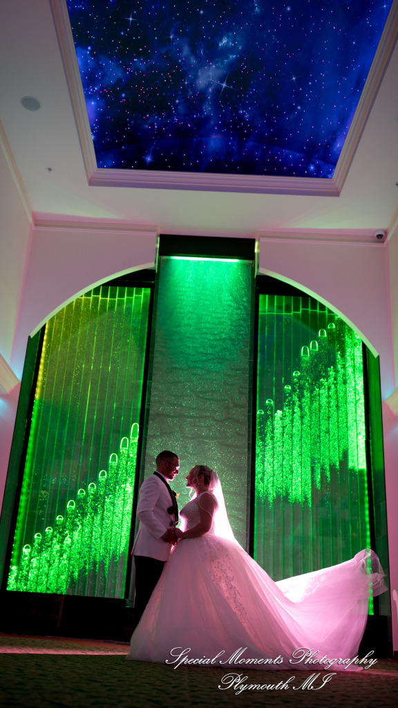 Heather & Cody at Arnaldo's Banquet Center Riverview MI wedding photograph