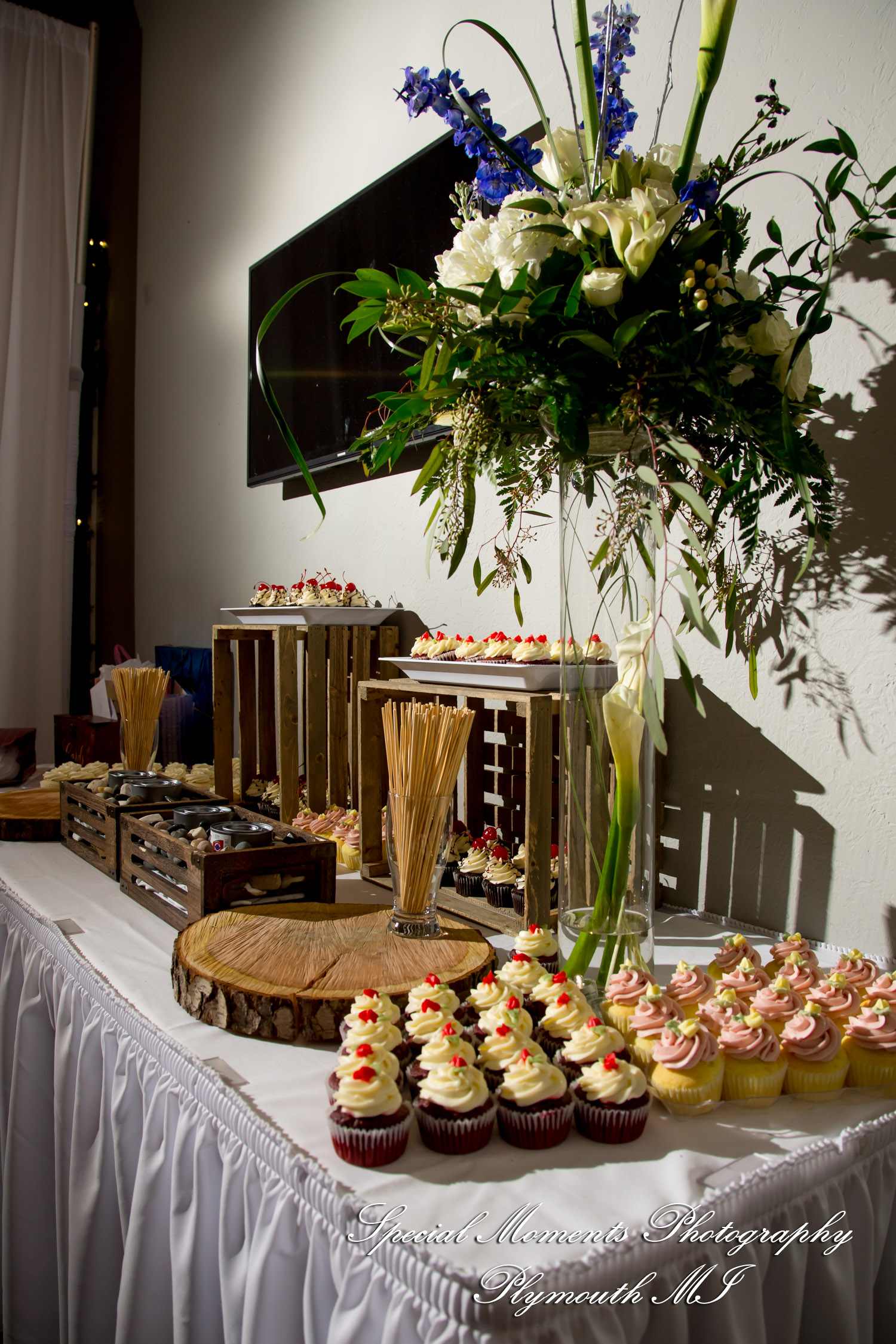 Ashley & Charles at Castle Farms Charlevoix MI wedding photograph