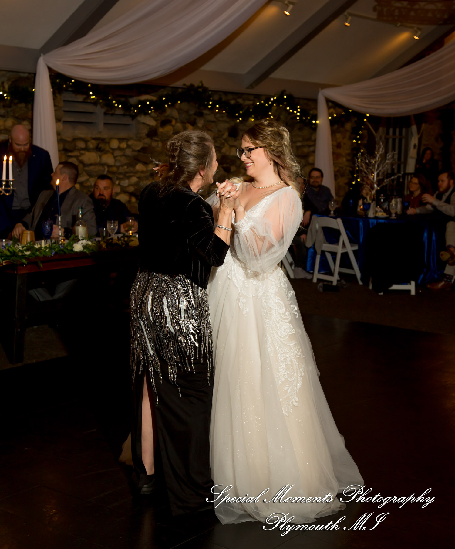 Ashley & Charles at Castle Farms Charlevoix MI wedding photograph