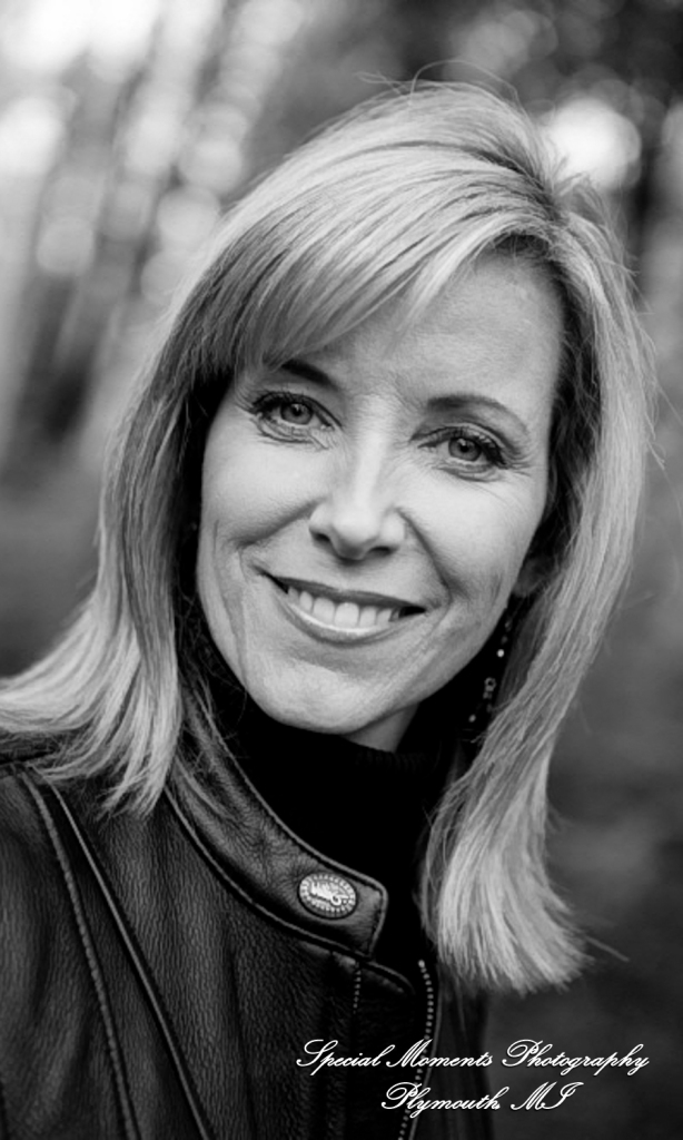 Kam & Jim at Robert H Long Park Commerce Twp MI engagement photograph