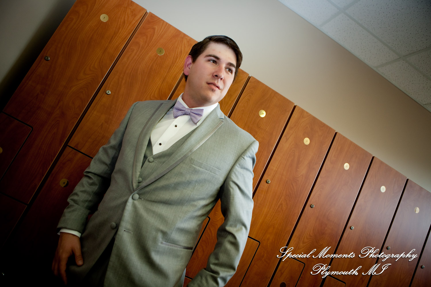 Kristen & Kyle at Stonebridge Golf Club Ann Arbor MI wedding photograph