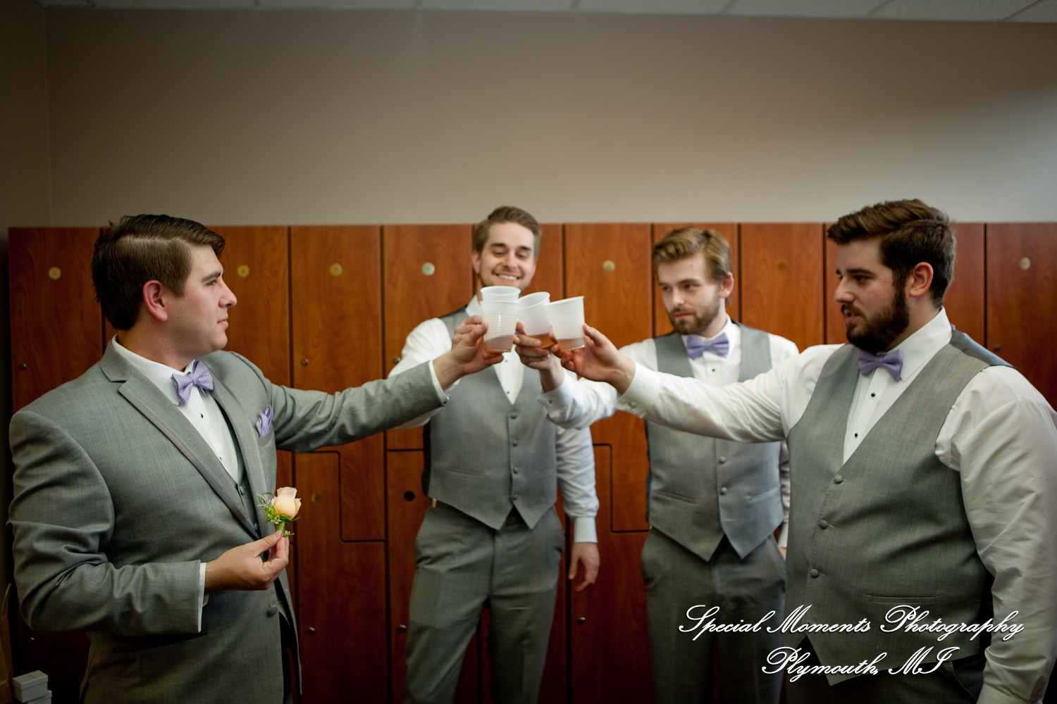 Kristen & Kyle at Stonebridge Golf Club Ann Arbor MI wedding photograph