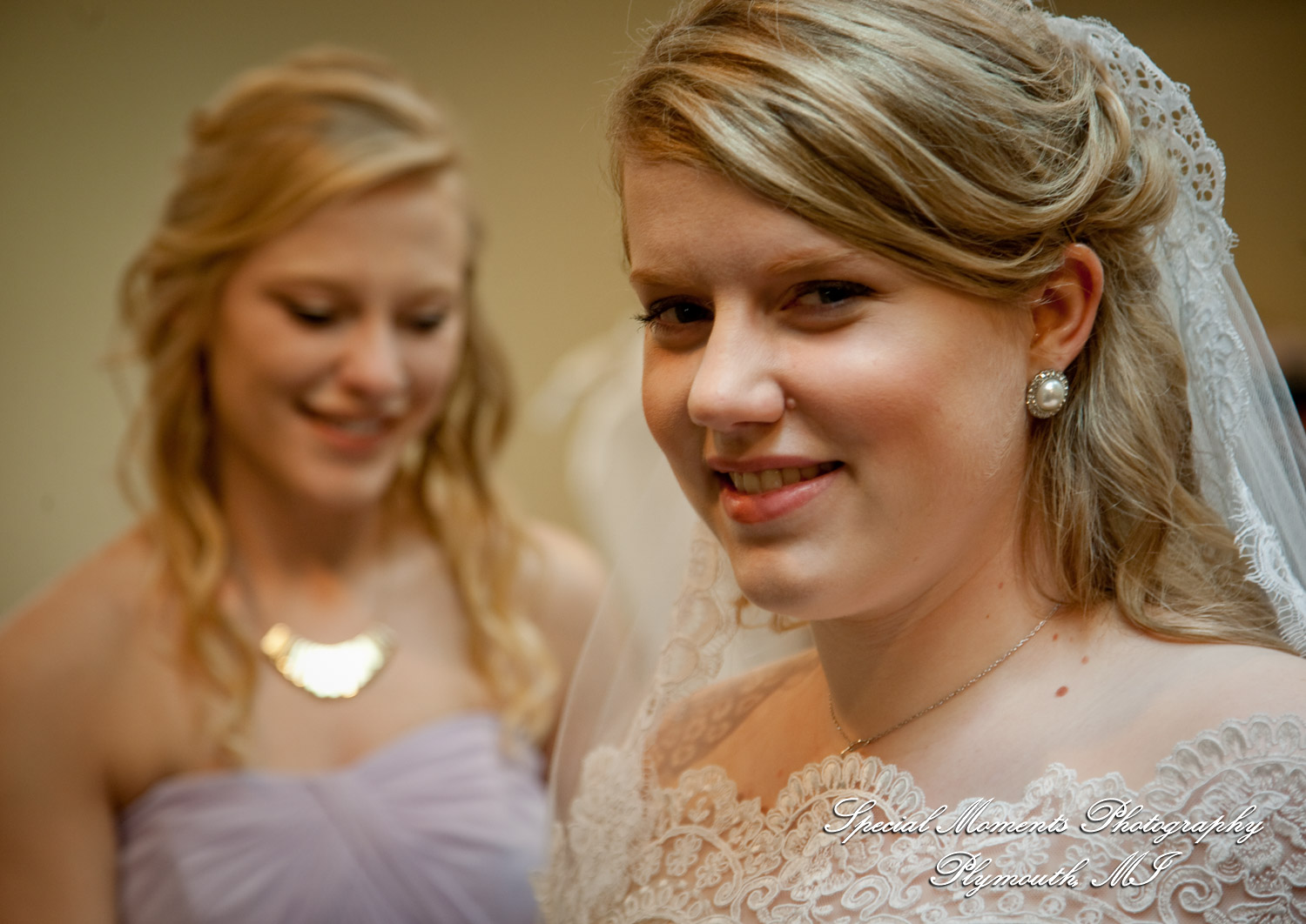 Kristen & Kyle at Stonebridge Golf Club Ann Arbor MI wedding photograph