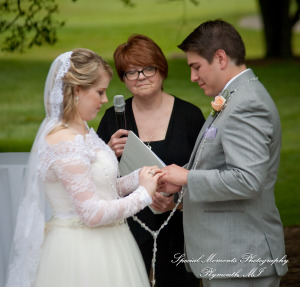 Kristen & Kyle at Stonebridge Golf Club Ann Arbor MI wedding photograph