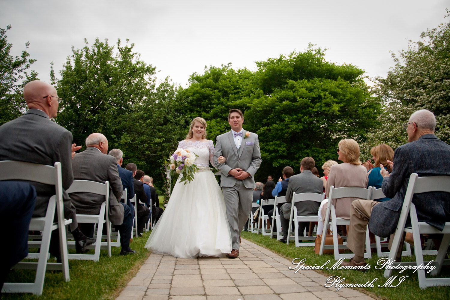 Kristen & Kyle at Stonebridge Golf Club Ann Arbor MI wedding photograph