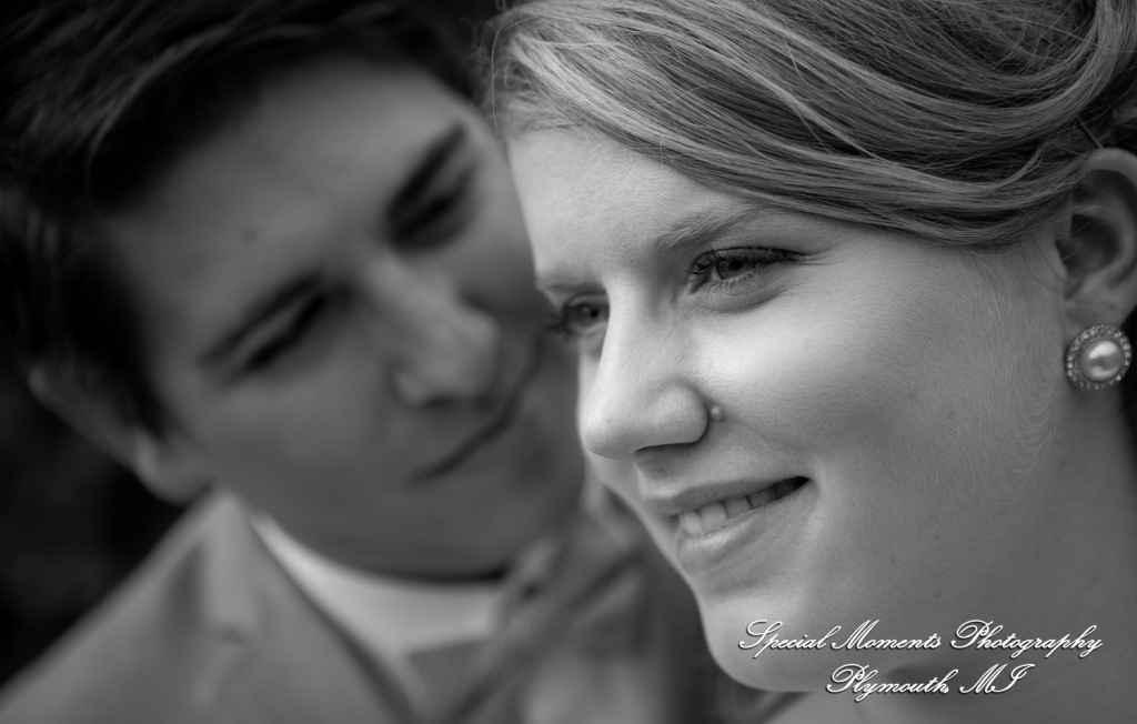 Kristen & Kyle at Stonebridge Golf Club Ann Arbor MI wedding photograph