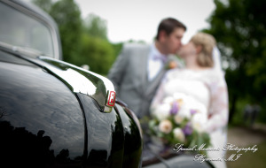 Kristen & Kyle at Stonebridge Golf Club Ann Arbor MI wedding photograph