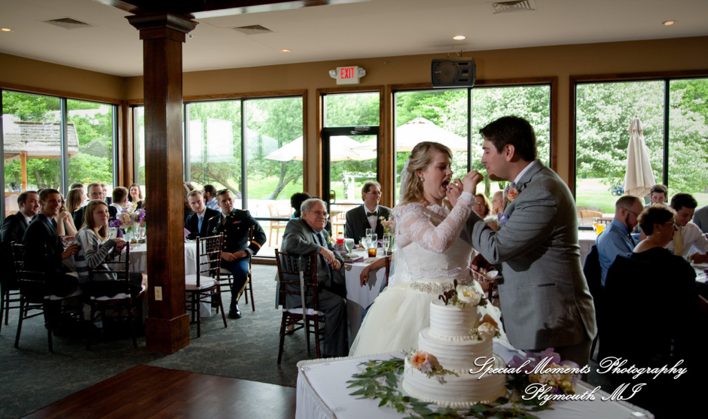 Kristen & Kyle at Stonebridge Golf Club Ann Arbor MI wedding photograph