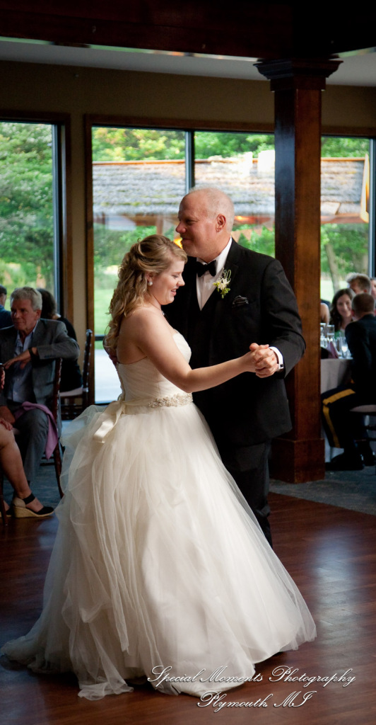 Kristen & Kyle at Stonebridge Golf Club Ann Arbor MI wedding photograph