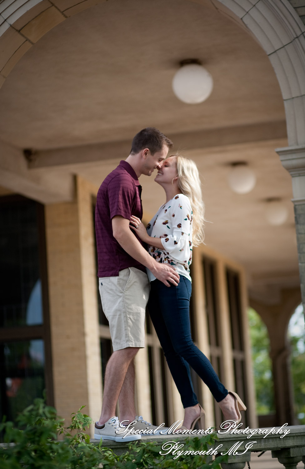 Emily & Sean at Belle Isle Fountain Detroit MI engagement photograph