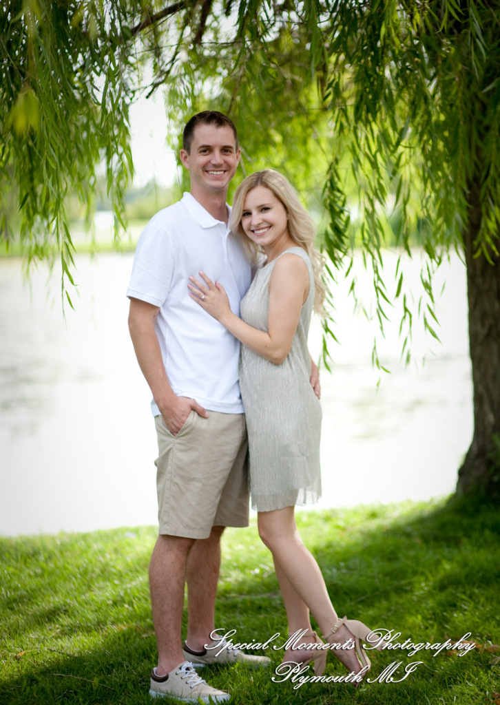 Emily & Sean at Belle Isle Fountain Detroit MI engagement photograph